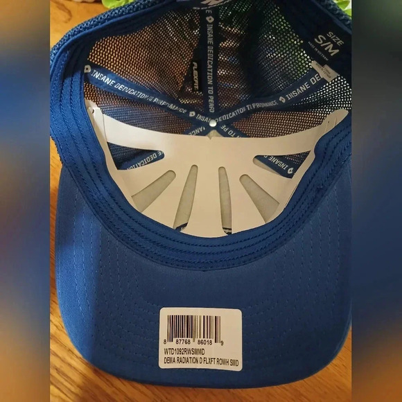 New Demarini Flex Fit Adult Hat S/M - Picture 4 of 5